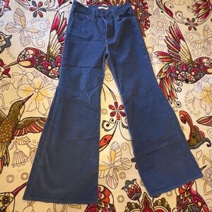 Levi’s Premium Ribcage Corduroy Flare/Bellbottom Pants